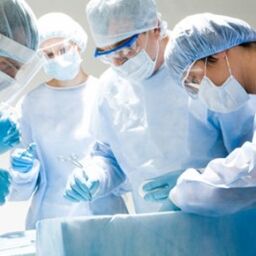 operacja powiększania penisa